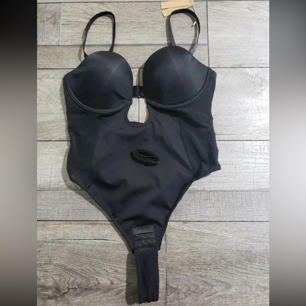 SHAPELLX Strapless Shapewear Bodysuit U Plunge Corset Thong Underwire Sz L